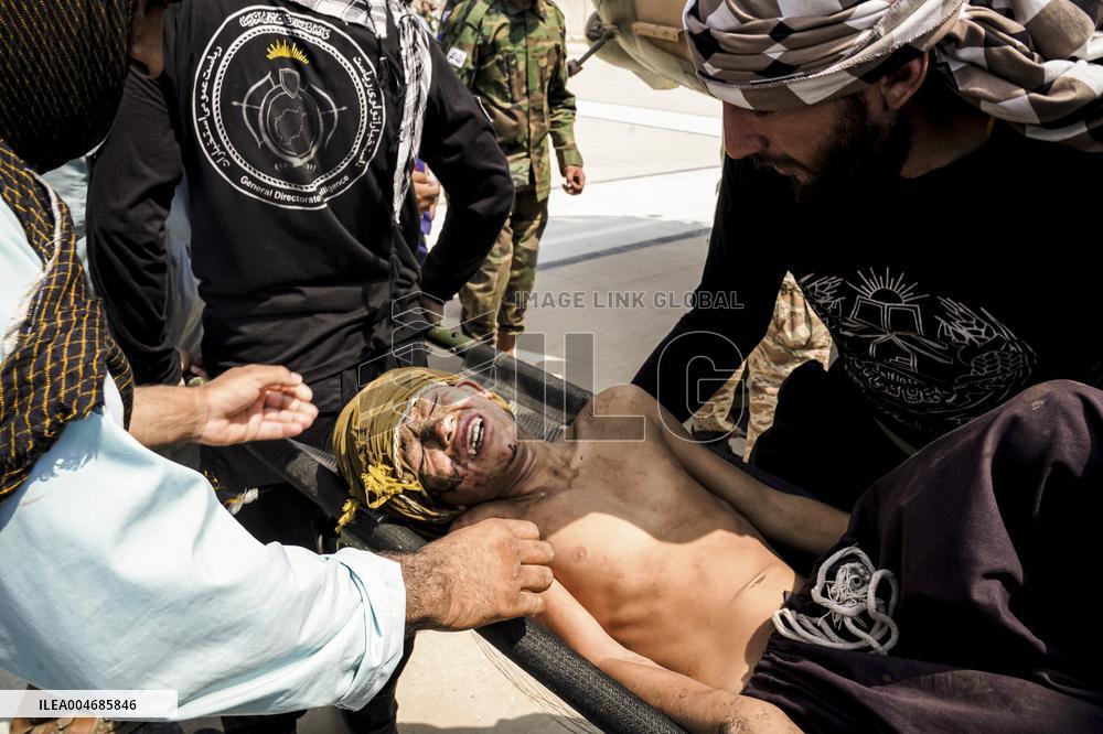 Searchers Retrieve Bodies as Afghan Quake Toll Expected to Rise - Afghanistan