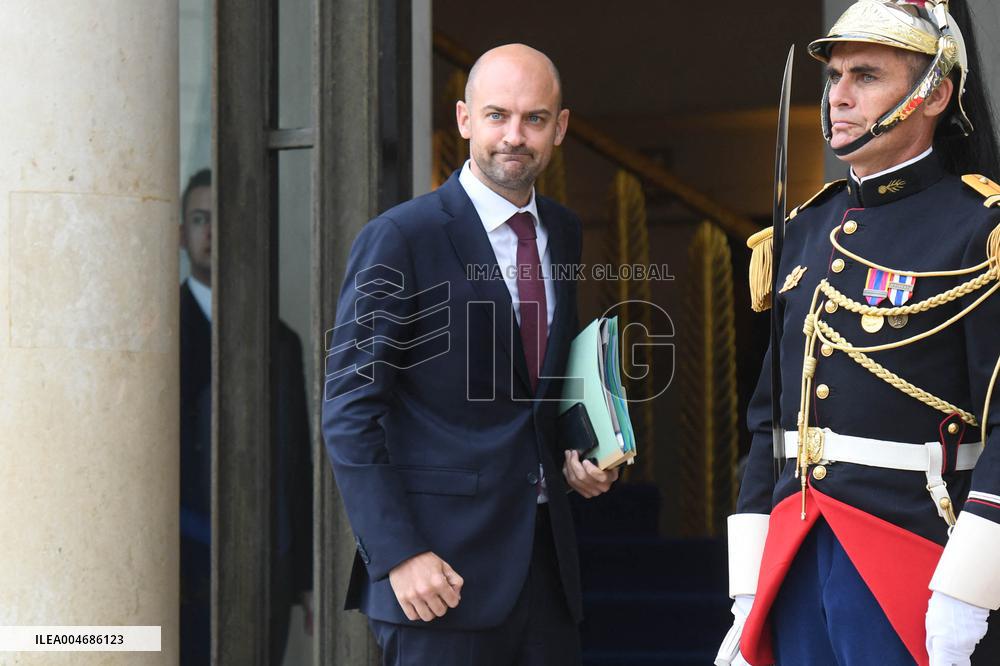Arrivals At Coalition of the Willing Summit - Paris