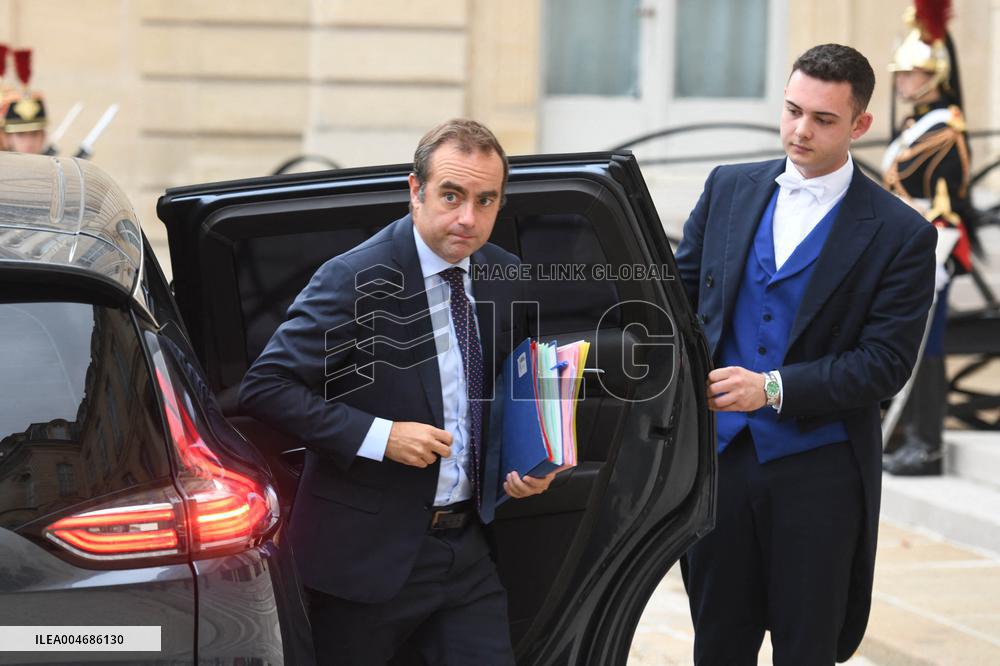 Arrivals At Coalition of the Willing Summit - Paris