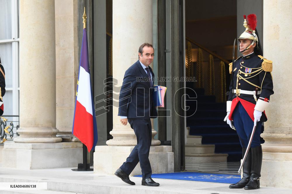Arrivals At Coalition of the Willing Summit - Paris