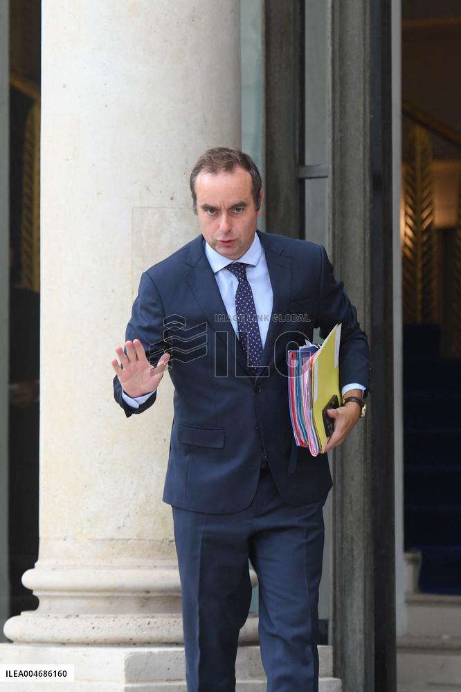 Arrivals At Coalition of the Willing Summit - Paris