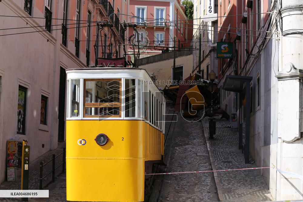 Lisbon Gloria Funicular Derailment Kills 15, Injures 18