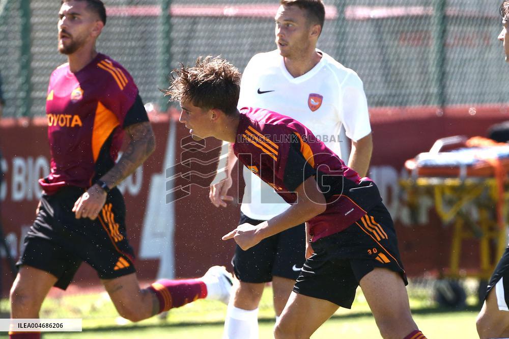 CALCIO - Amichevole - AS Roma vs Roma City