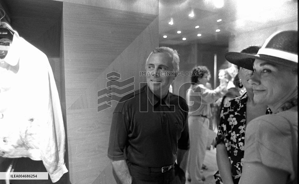 Fashion Designer Giorgio Armani Dead at 91