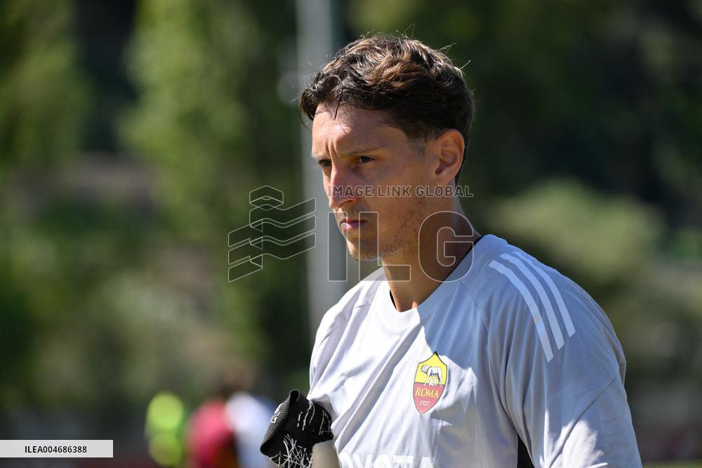 CALCIO - Amichevole - AS Roma vs Roma City