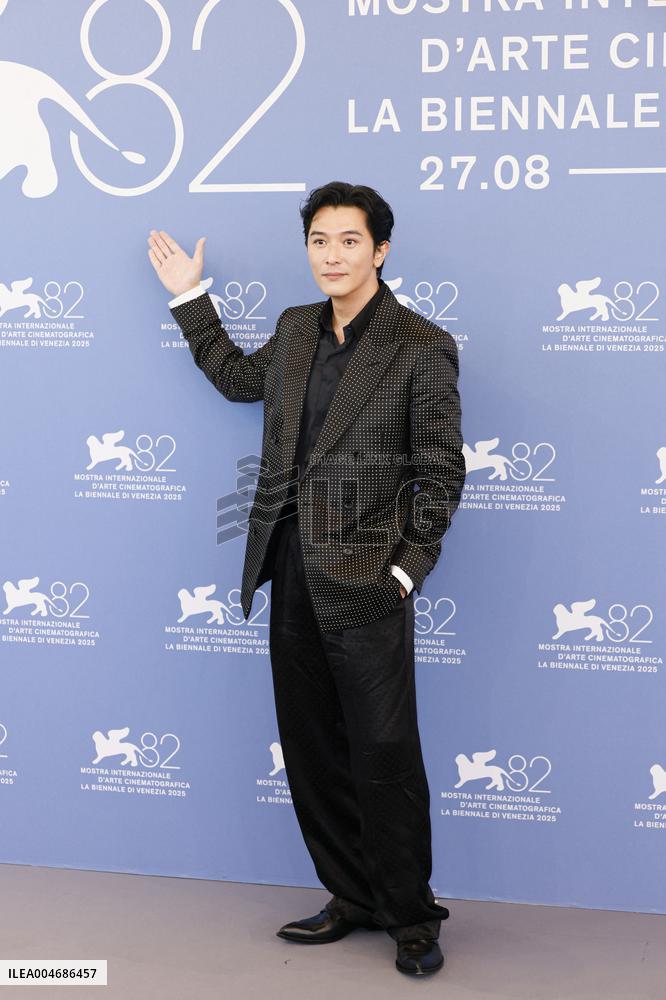 Venice - Photocall film  "Nuhai" (Girl) MP