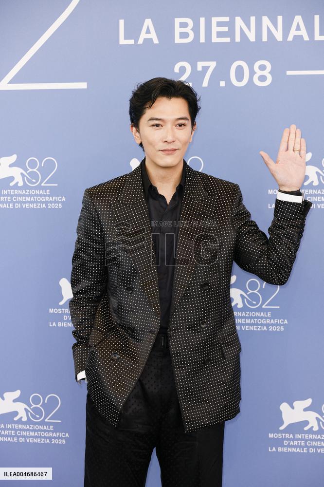 Venice - Photocall film  "Nuhai" (Girl) MP