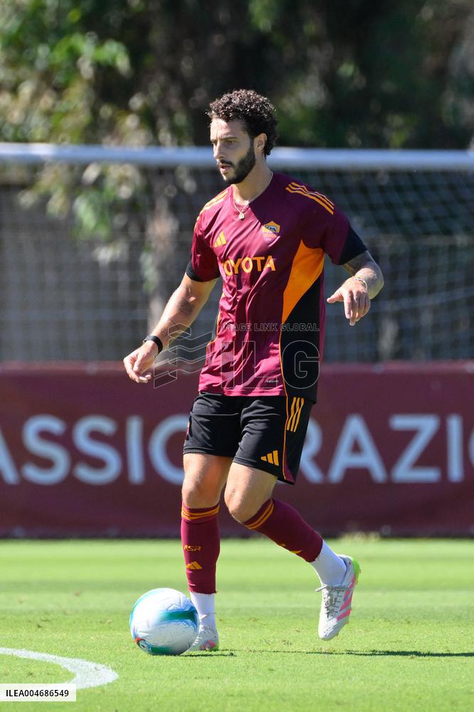 CALCIO - Amichevole - AS Roma vs Roma City