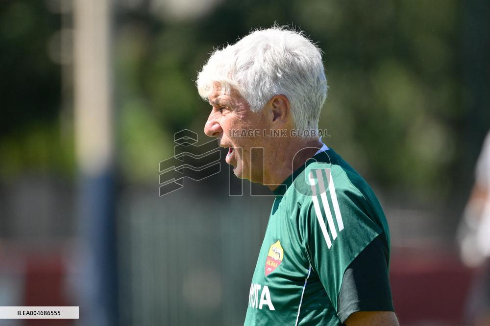 CALCIO - Amichevole - AS Roma vs Roma City