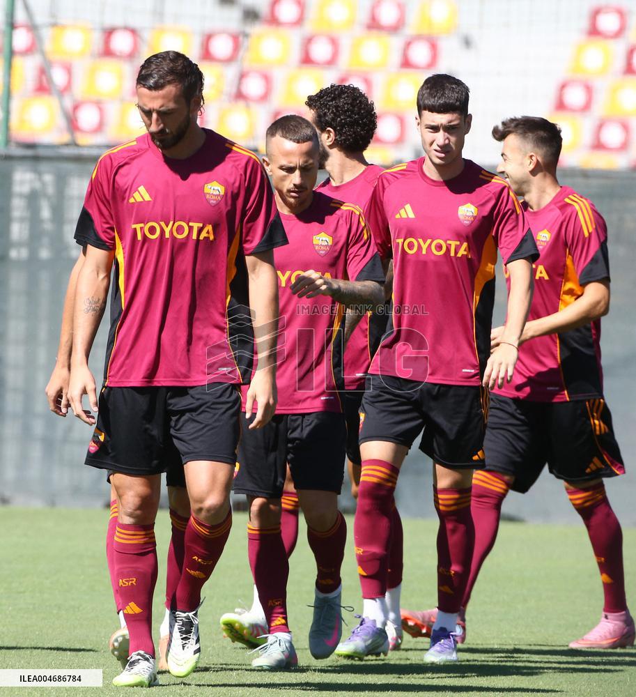 CALCIO - Amichevole - AS Roma vs Roma City