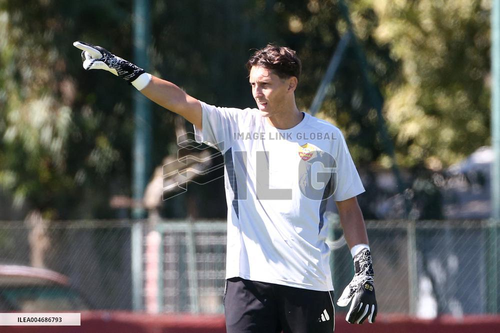 CALCIO - Amichevole - AS Roma vs Roma City