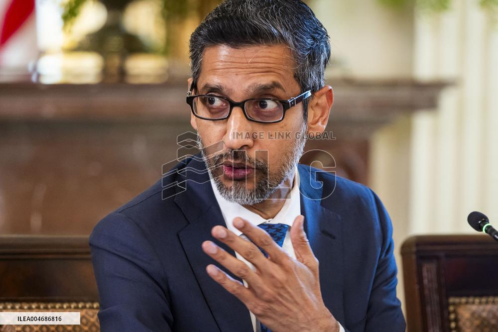 First Lady Melania Trump hosts White House Task Force on AI Education