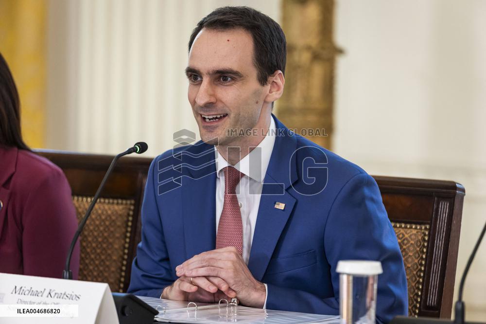 First Lady Melania Trump hosts White House Task Force on AI Education