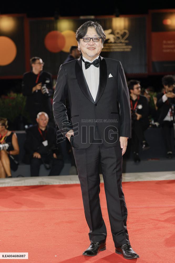 Venice - Red carpet film   "Hateshinaki Scarlet (Scarlet)" MP