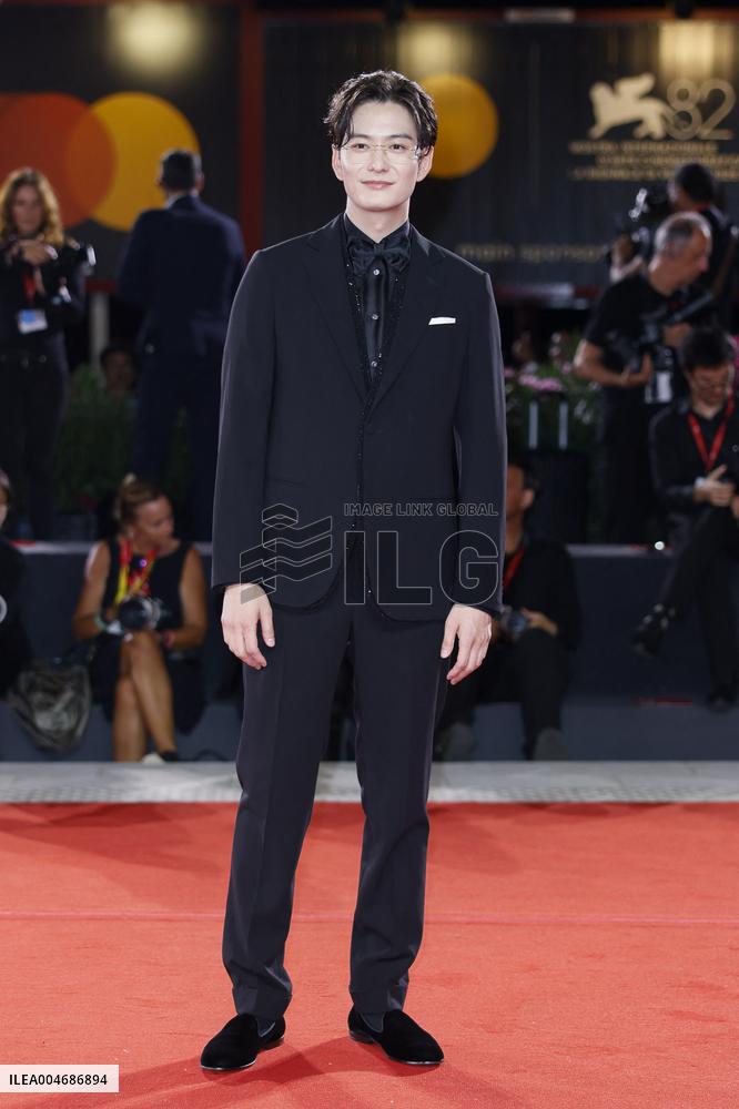 Venice - Red carpet film   "Hateshinaki Scarlet (Scarlet)" MP