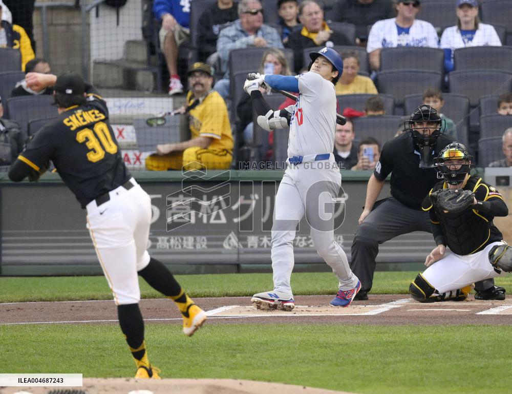 Baseball: Dodgers vs. Pirates