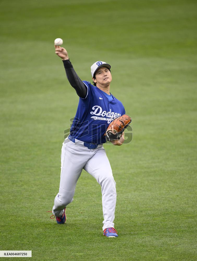 Baseball: Dodgers vs. Pirates