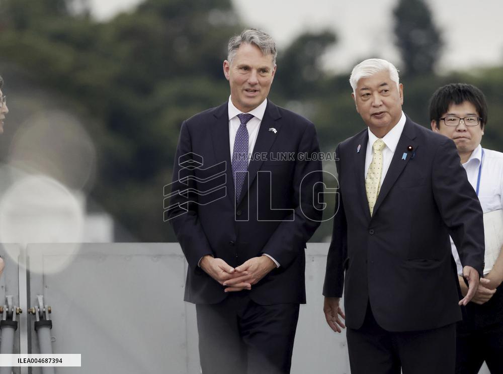 Australian defense minister in Japan