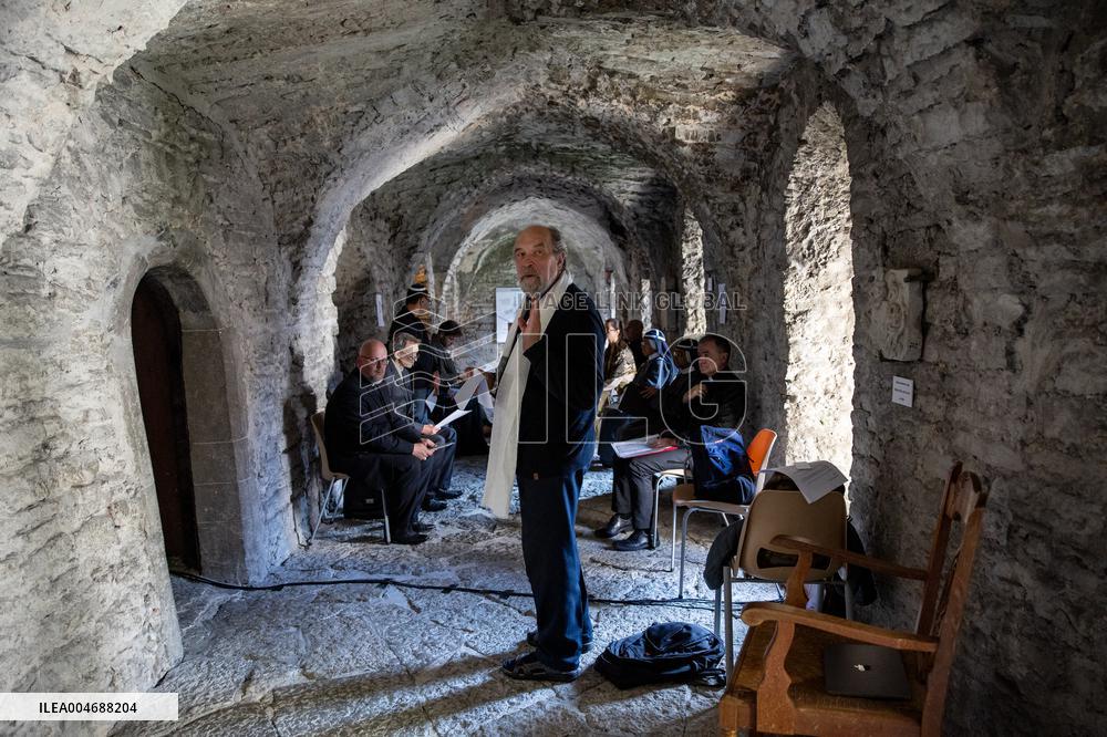 Recitation of the names of the victims of communism