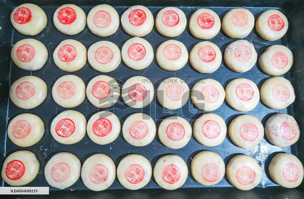 Mooncakes Manufacturing in Huzhou