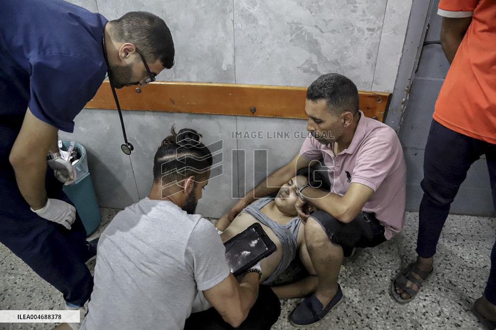 Israeli Airstrike Hits Displaced Persons Tent - Gaza