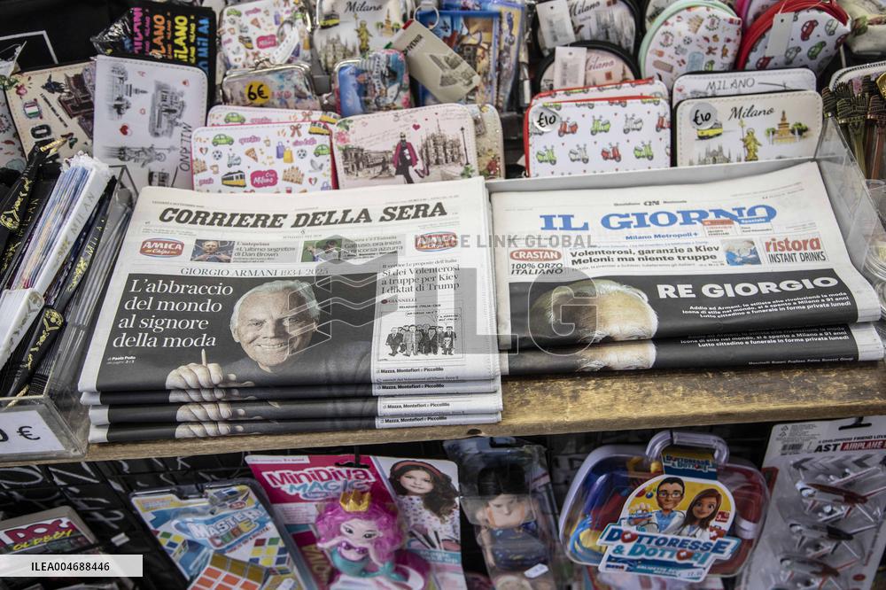 Newspapers Highlight Death Of Giorgio Armani In Milan - Italy