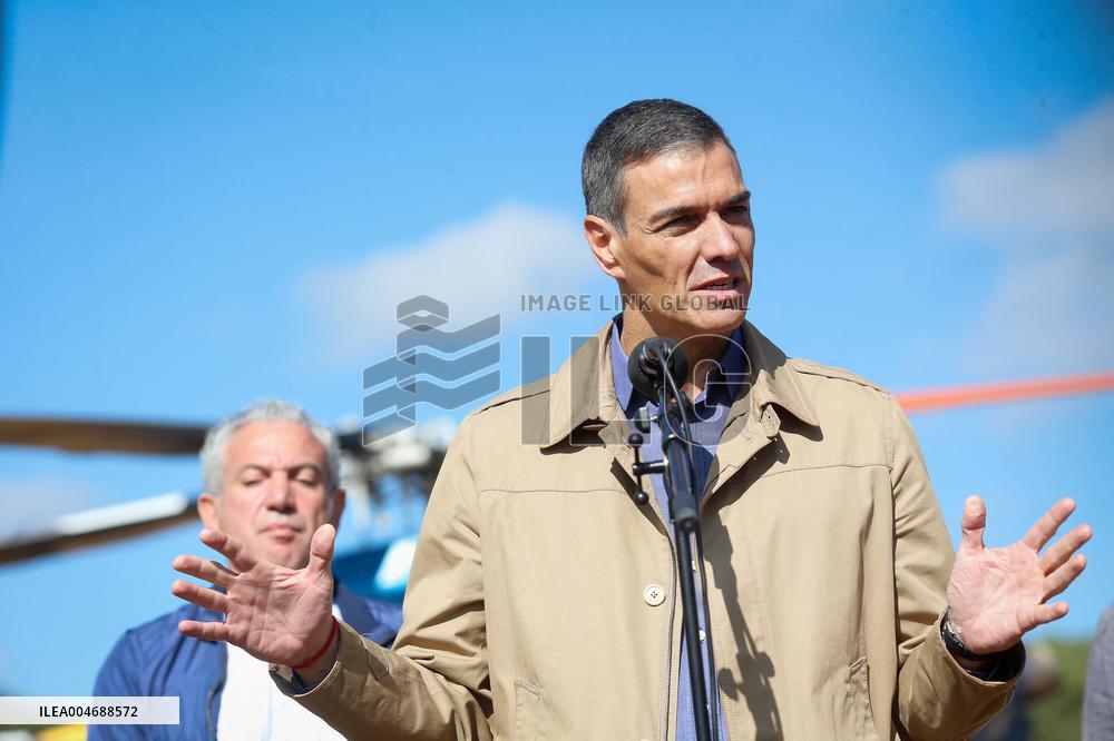 Sanchez Visits the Forestry Brigade Base in Tabuyo Del Monte - Spain