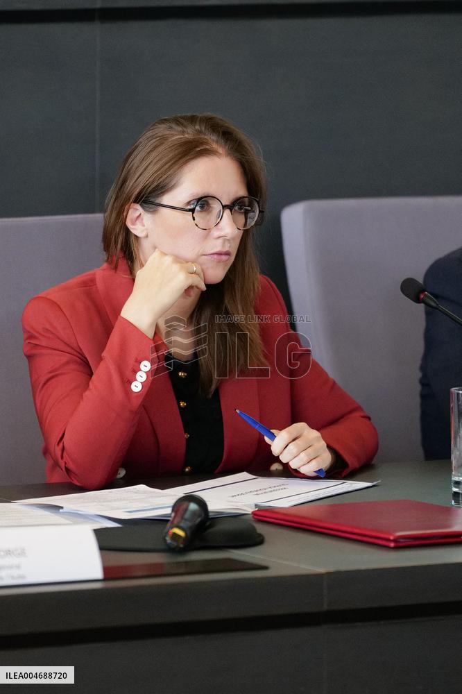 Presentation of the New Start Pack - Troyes