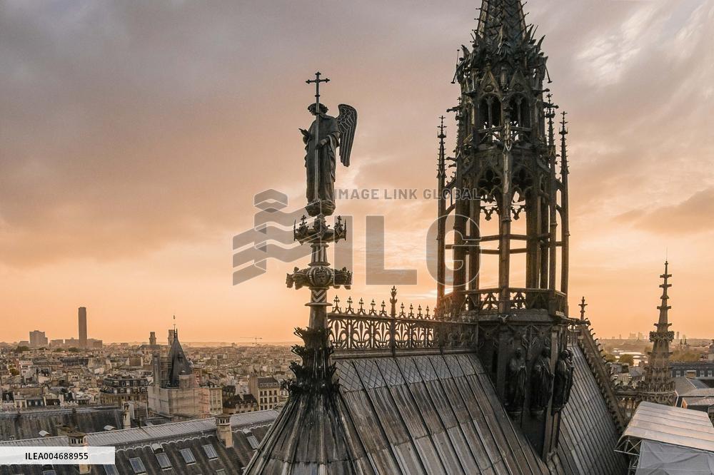 Illustration - Sainte Chapelle - Paris