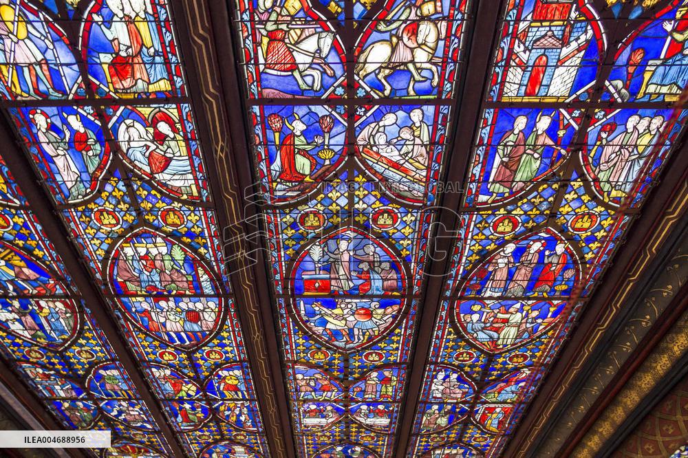 Illustration - Sainte Chapelle - Paris