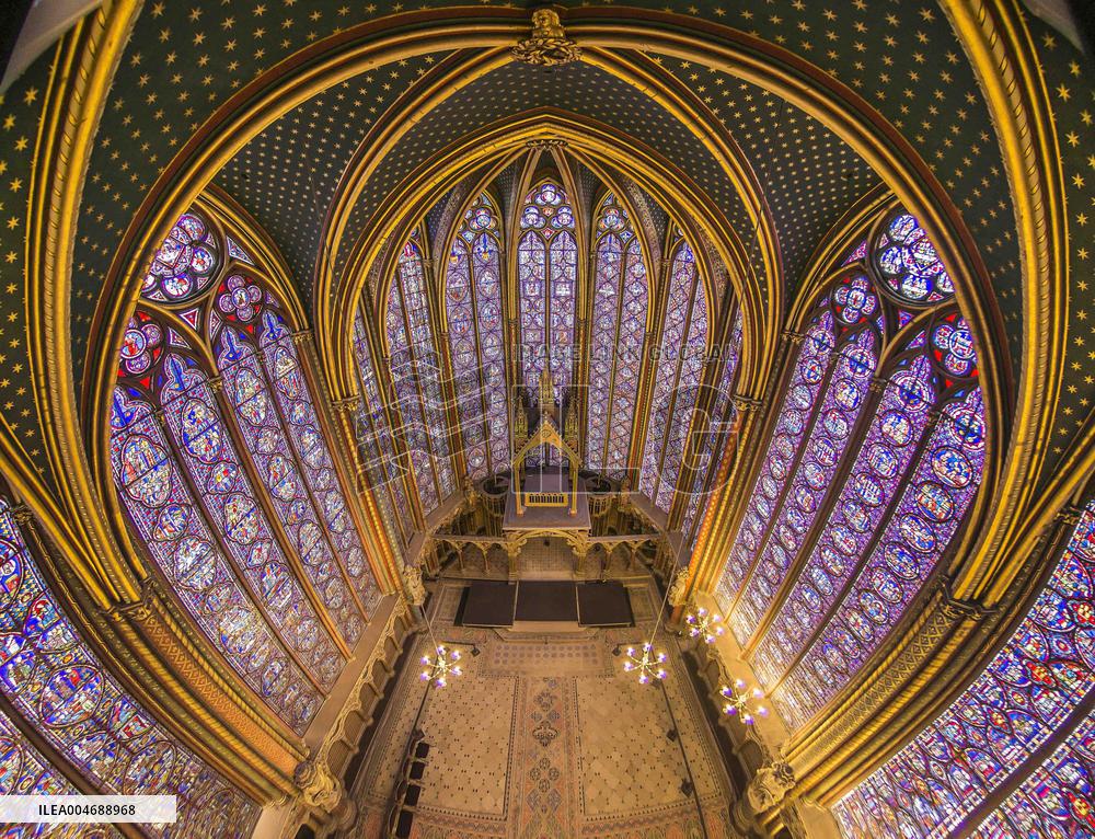Illustration - Sainte Chapelle - Paris