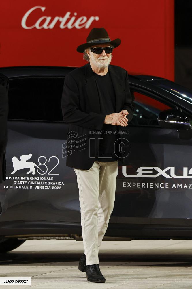 Venice - red carpet film “Francesco De Gregori Nevergreen” MP