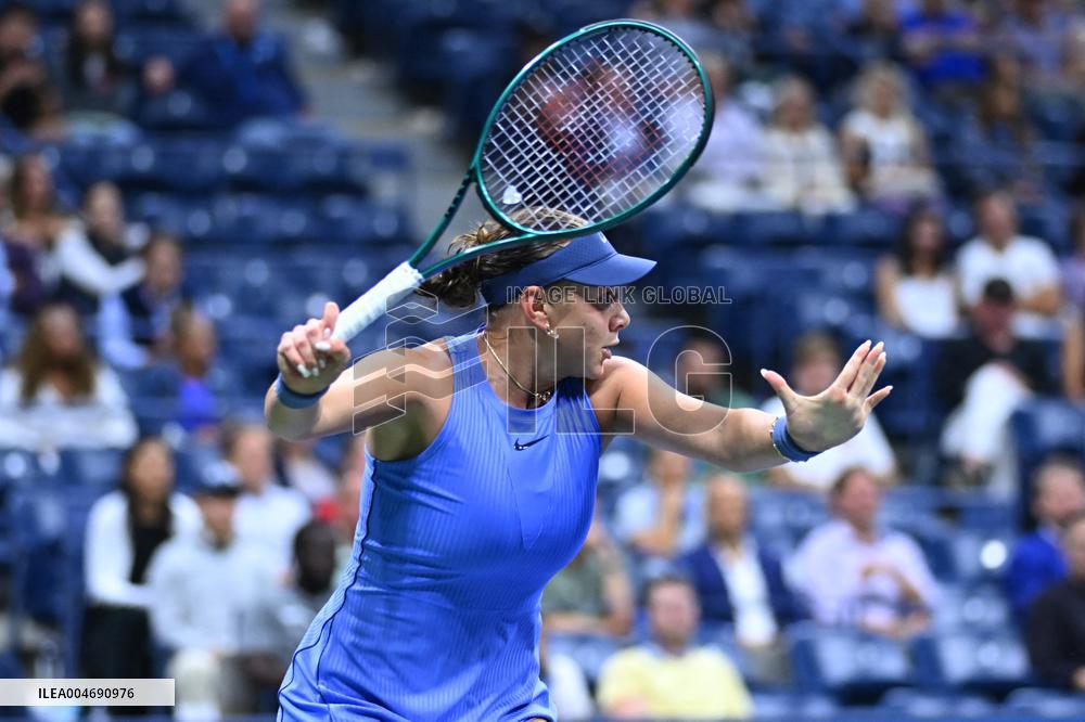 US Open - Amanda Anisimova And Naomi Osaka Semi Final
