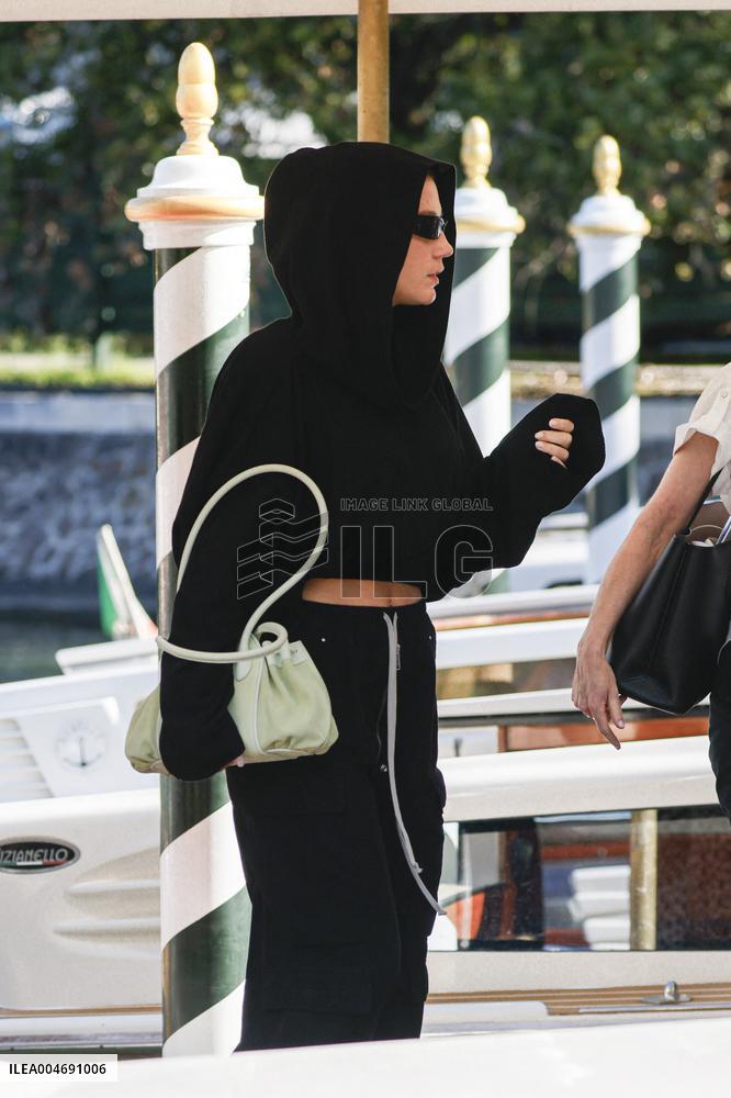 Venice - Arrival Adèle Exarchopoulos MP