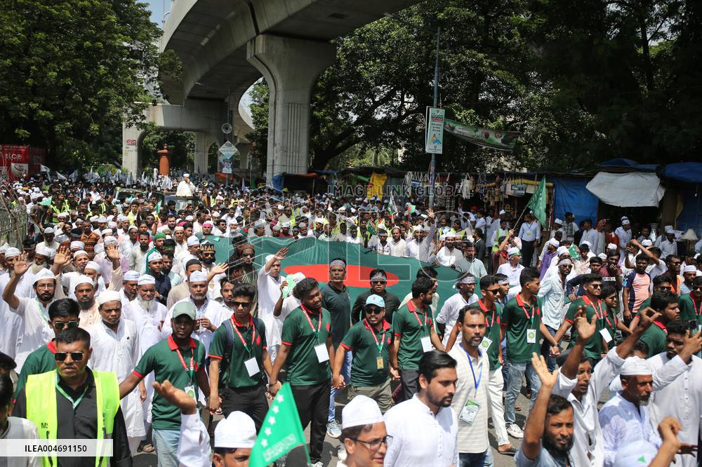 Muslims Take Part In Eid-e-Miladunnabi March - Dhaka