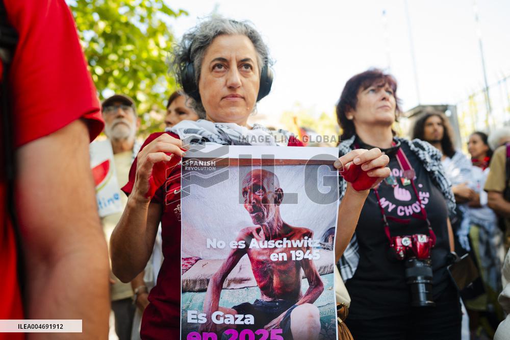 Protests Against Israel for Labeling Flotilla Activists as Terrorists - Madrid