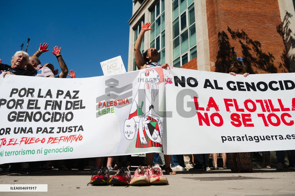 Protests Against Israel for Labeling Flotilla Activists as Terrorists - Madrid