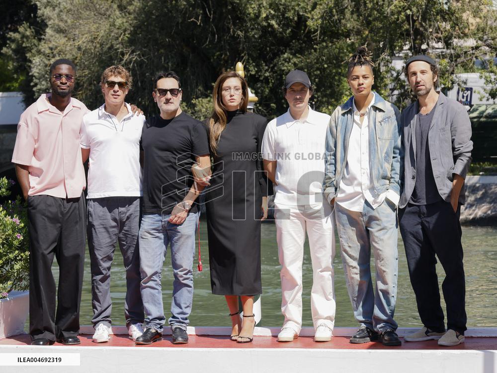 Venice - Photocall film “Chien 51” MP