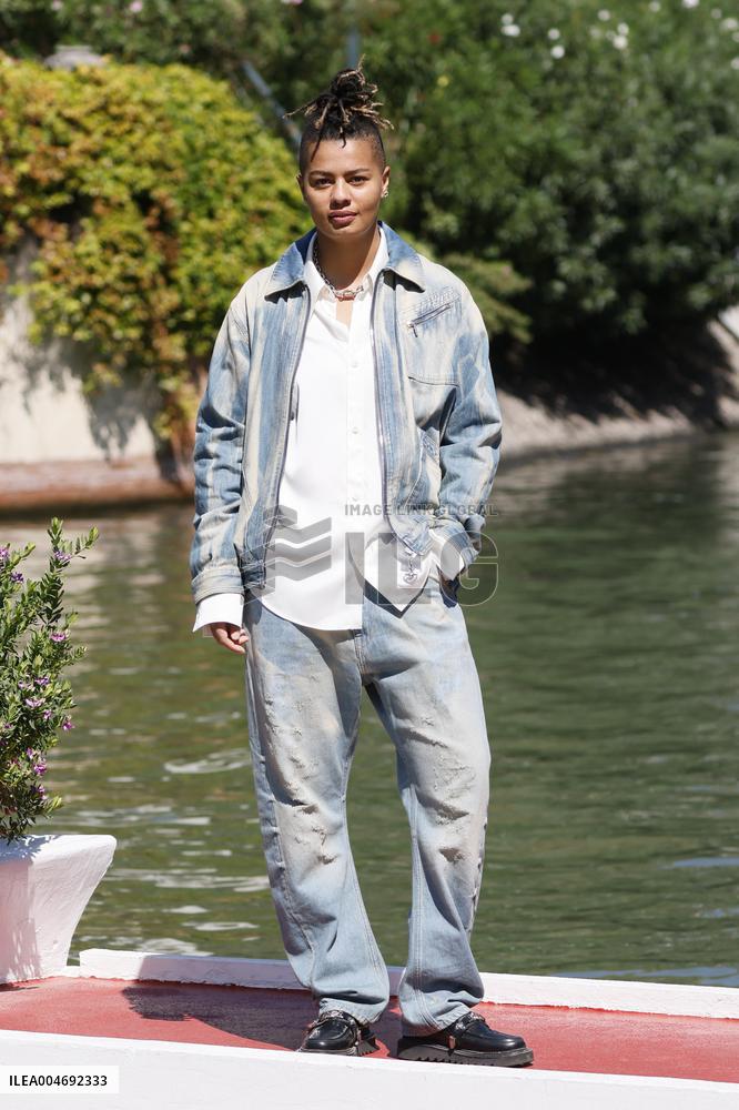 Venice - Photocall film “Chien 51” MP