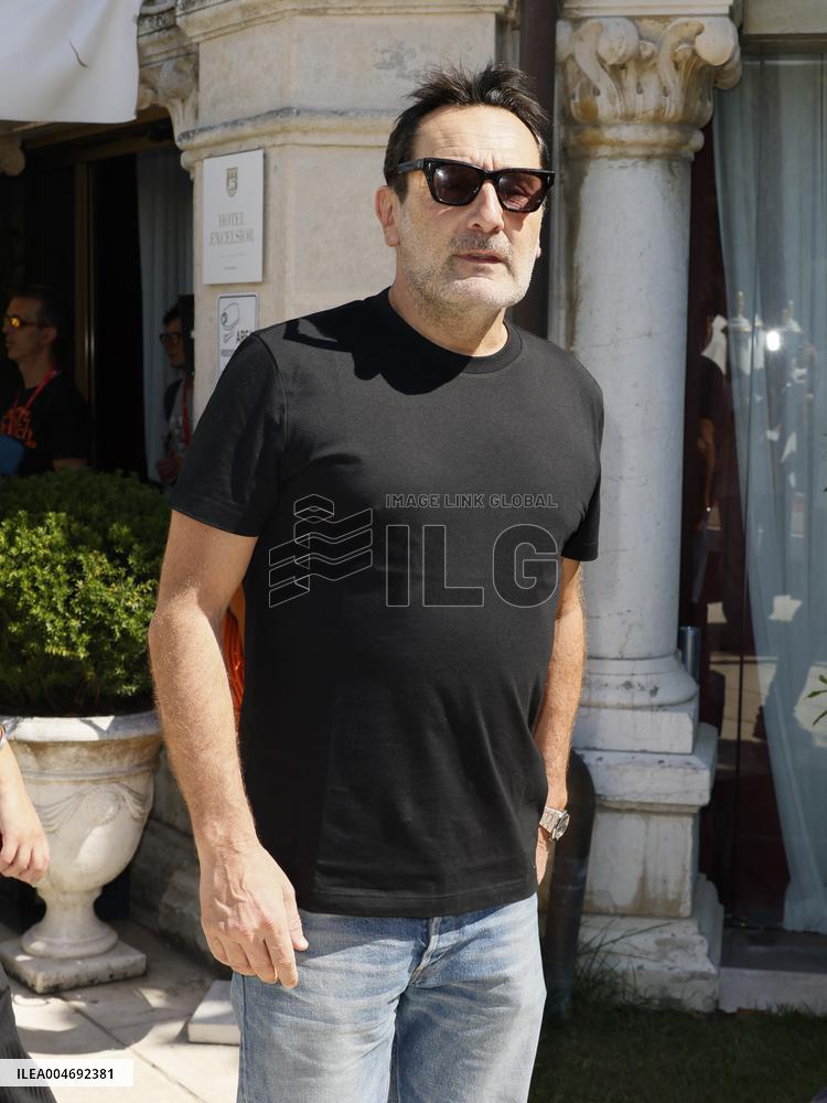 Venice - Photocall film “Chien 51” MP