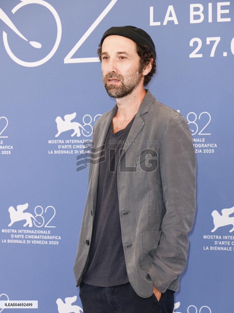 Venice - Photocall film “Chien 51” MP