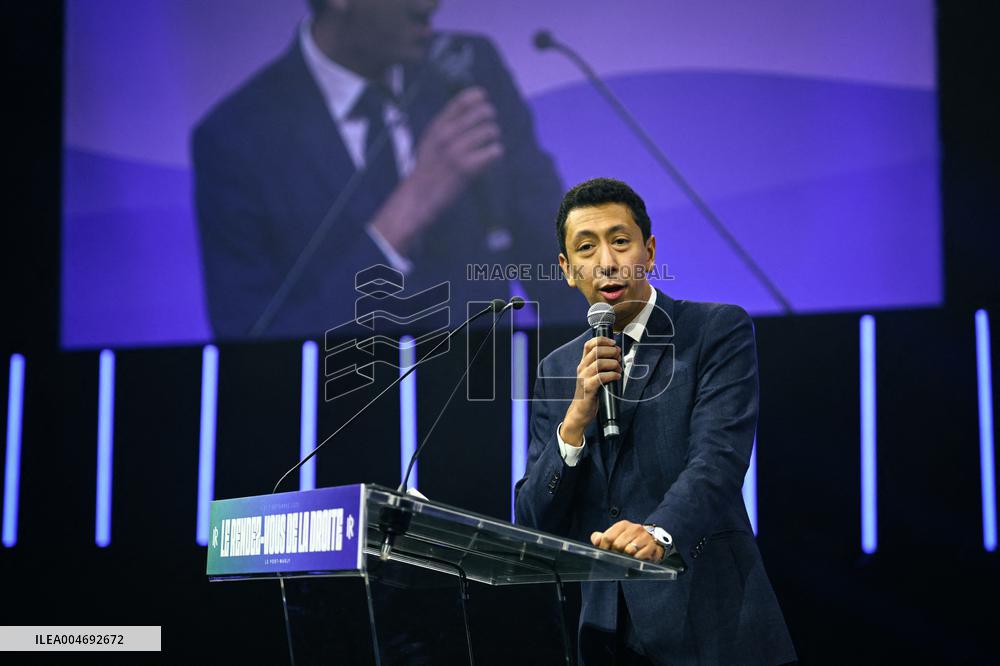 Les Republicains meeting near Paris FA