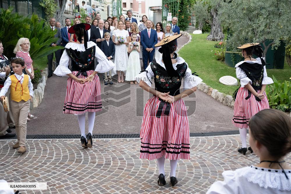 NO TABLOIDS WEB & PRINT - Monaco Annual Picnic - Monaco