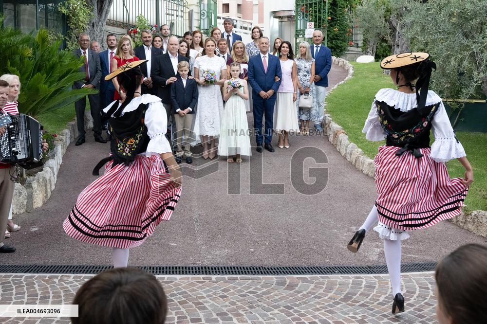NO TABLOIDS WEB & PRINT - Monaco Annual Picnic - Monaco
