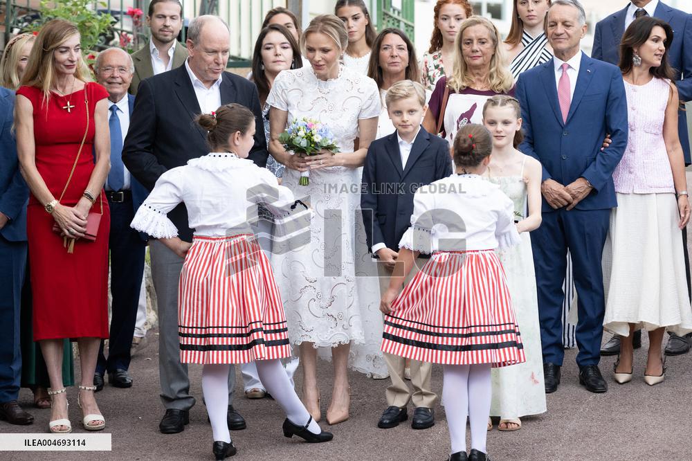 NO TABLOIDS WEB & PRINT - Monaco Annual Picnic - Monaco