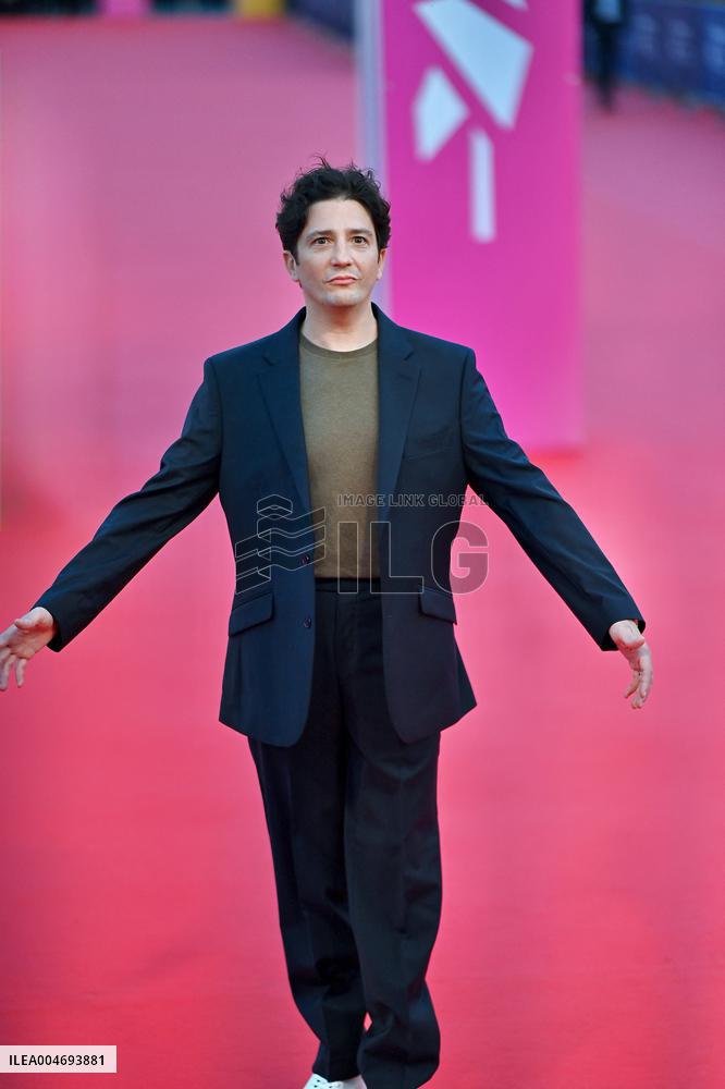 Deauville Bugonia Screening FC