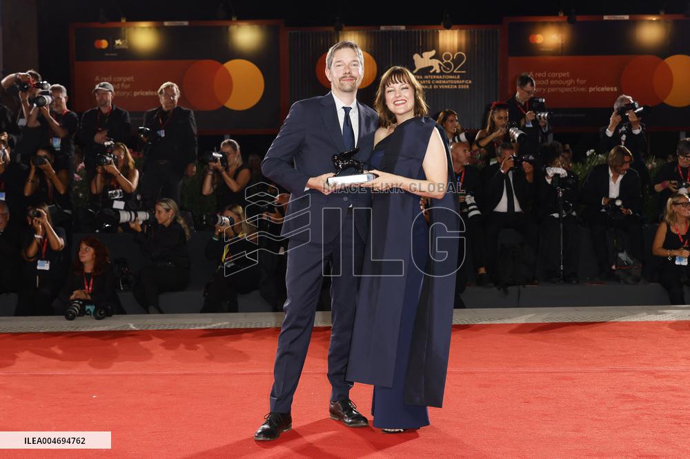 Venice - Photocall Winners awards MP