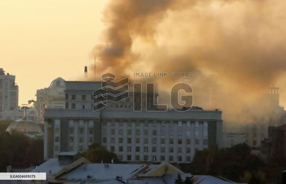 Russian attacks on Kyiv