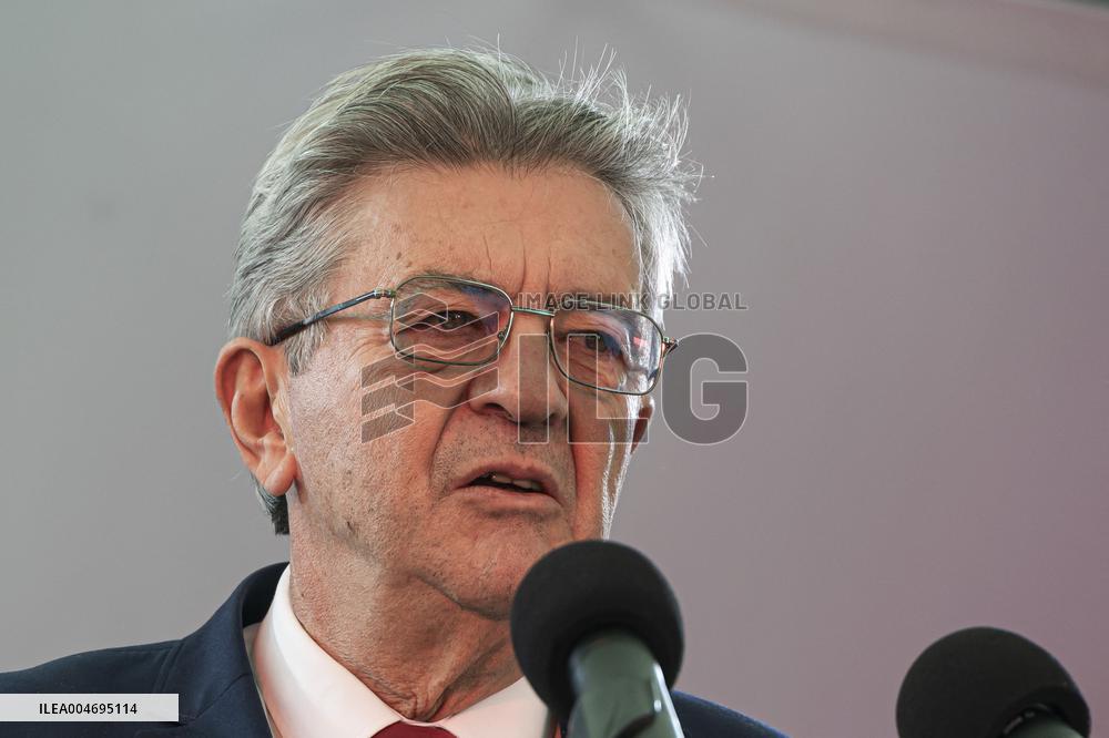 Jean-Luc Melenchon Speaks At Annual Flea Market - Lille