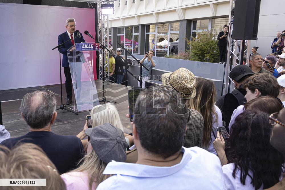 Jean-Luc Melenchon Speaks At Annual Flea Market - Lille